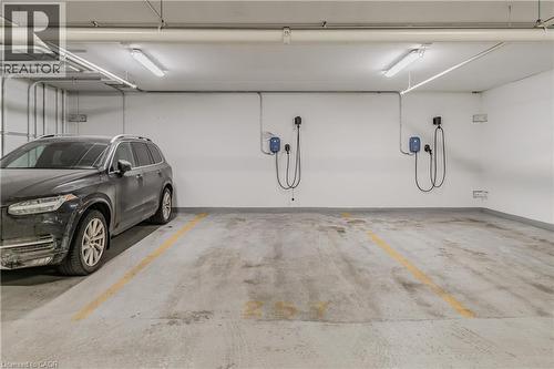 50 Grand Avenue S Unit# 1604, Cambridge, ON - Indoor Photo Showing Garage