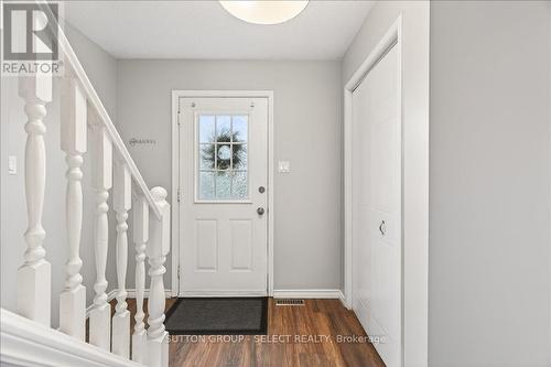 Front Entryway - 461 Cleveland Avenue, London South (South J), ON - Indoor Photo Showing Other Room