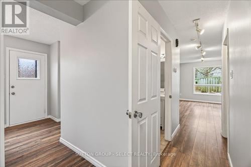 Front Entryway - 461 Cleveland Avenue, London South (South J), ON - Indoor Photo Showing Other Room