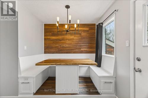 Breakfast nook w Builtin Live Edge table & Benches - 461 Cleveland Avenue, London South (South J), ON - Indoor Photo Showing Other Room