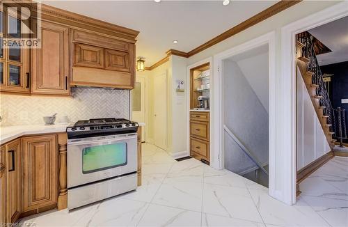 featuring coffee bar - 27 Lowrey Avenue S, Cambridge, ON - Indoor Photo Showing Kitchen