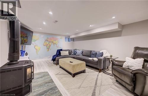 27 Lowrey Avenue S, Cambridge, ON - Indoor