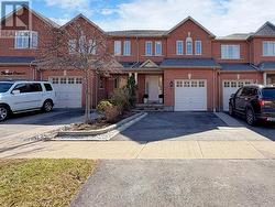 6169 ROWERS CRESCENT  Mississauga, ON L5V 3A1