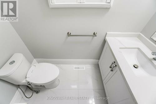 1136 Springwater Crescent, Mississauga, ON - Indoor Photo Showing Bathroom