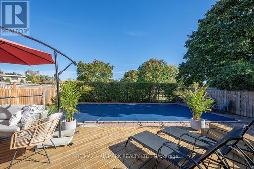 2429 Cliff Road, Mississauga, ON - Outdoor