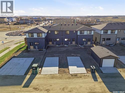 18 Taskamanwa Terrace, Saskatoon, SK - Outdoor