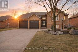 435 RAMBLEWOOD DRIVE  Wasaga Beach, ON L9Z 1P3