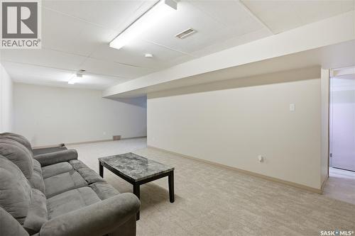 3A & 3B Bateman Crescent, Saskatoon, SK - Indoor