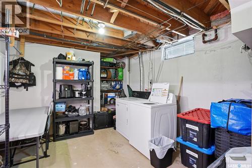 3A & 3B Bateman Crescent, Saskatoon, SK - Indoor Photo Showing Laundry Room