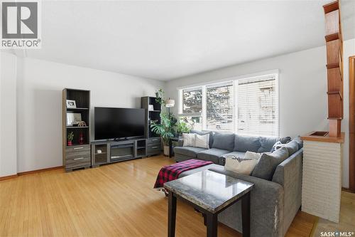 3A & 3B Bateman Crescent, Saskatoon, SK - Indoor Photo Showing Living Room