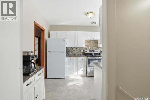 3A & 3B Bateman Crescent, Saskatoon, SK - Indoor Photo Showing Kitchen