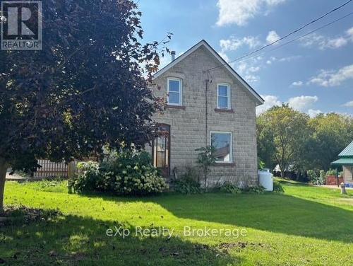 28 QUEEN STREET W  Brockton, ON N0G 1S0
