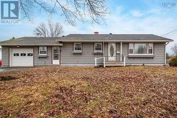 30 Victoria Street  Middleton, NS B0S 1P0