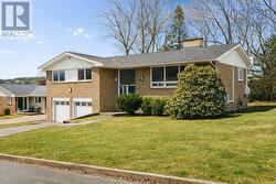 12 Brookdale Crescent  Dartmouth, NS B3A 2R5