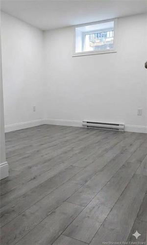 91 Fairview, Fredericton, NB 