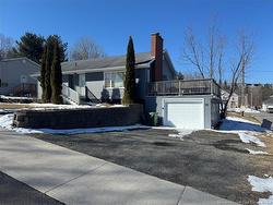 91 Fairview  Fredericton, NB E3C 1K3