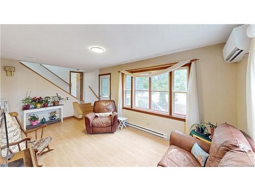 680 Hampton Rd, Quispamsis, NB 