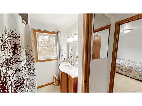 680 Hampton Rd, Quispamsis, NB 