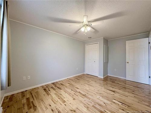 27 Sophie Dr, Dieppe, NB 