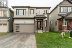 1019 APOLUNE STREET  Ottawa, ON K2J 6N8