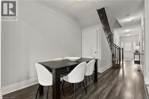 51 Sunset Way, Thorold, ON - Indoor Photo Showing Dining Room