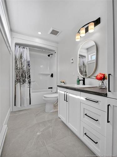 88 Macintosh Blvd, Moncton, NB 