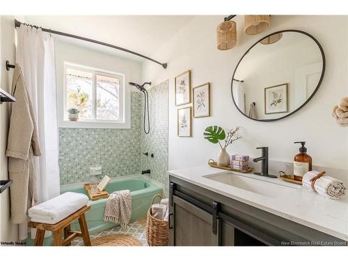 130 Mcadam Avenue, Fredericton, NB 