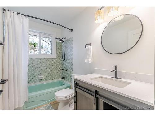 130 Mcadam Avenue, Fredericton, NB 