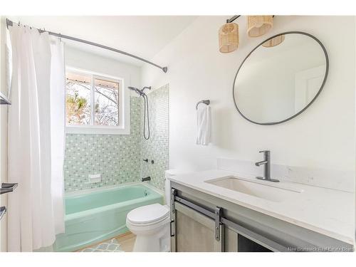 130 Mcadam Avenue, Fredericton, NB 