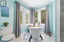 Claw tub in the ensuite - 