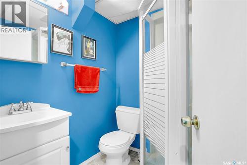 258 Assiniboine Drive, Saskatoon, SK - Indoor Photo Showing Bathroom