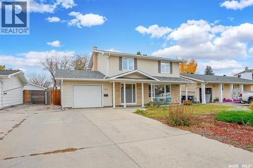258 Assiniboine Drive, Saskatoon, SK - Outdoor With Deck Patio Veranda With Facade