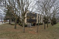 75 HAZELGLEN Drive Unit# 308  Kitchener, ON N2M 2E2