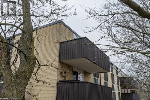 75 Hazelglen Drive Unit# 308, Kitchener, ON - Outdoor