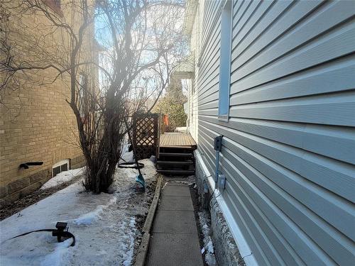 667 Countess Avenue E, Portage La Prairie, MB - Outdoor