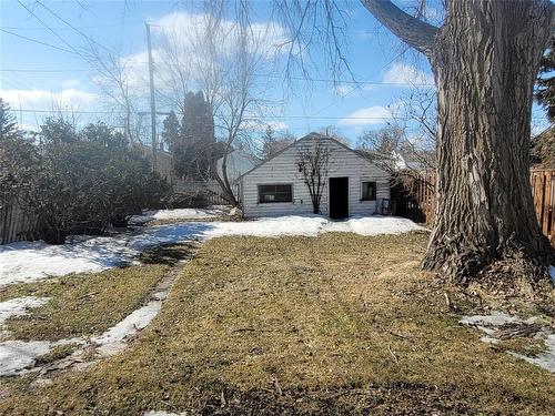 667 Countess Avenue E, Portage La Prairie, MB - Outdoor