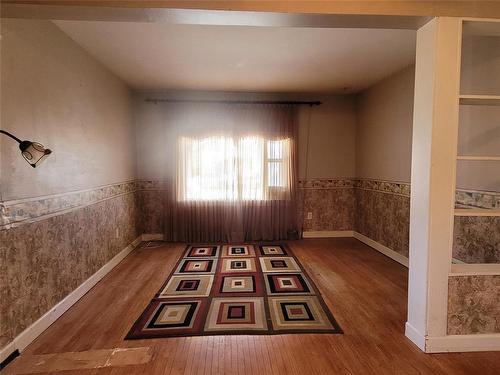667 Countess Avenue E, Portage La Prairie, MB - Indoor Photo Showing Other Room
