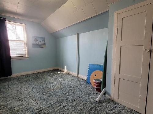 Bedroom 2 - 667 Countess Avenue E, Portage La Prairie, MB - Indoor Photo Showing Other Room