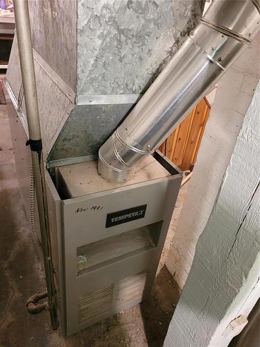 667 Countess Avenue E, Portage La Prairie, MB - Indoor Photo Showing Basement