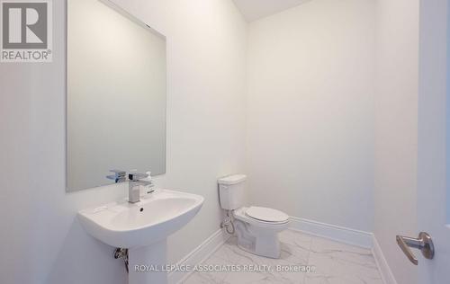 55 Raspberry Ridge Avenue, Caledon, ON - Indoor Photo Showing Bathroom