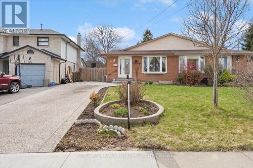 57 ELORA DRIVE  Hamilton, ON L9C 6T4