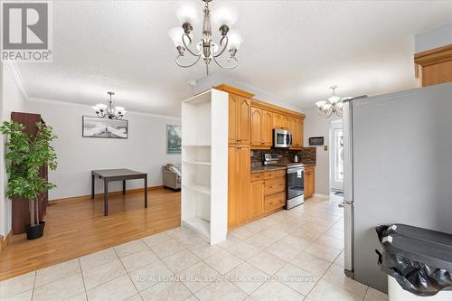 57 Elora Drive, Hamilton, ON - Indoor Photo Showing Kitchen