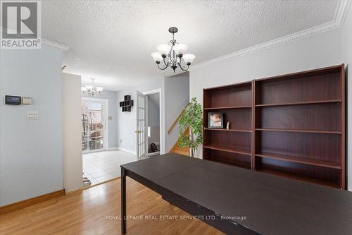 57 Elora Drive, Hamilton, ON - Indoor Photo Showing Other Room