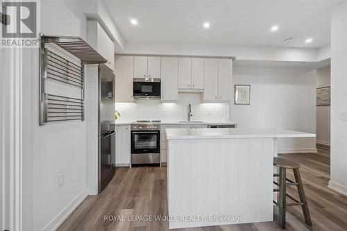 909 - 15 WELLINGTON STREET S  Kitchener, ON N2G 0E4