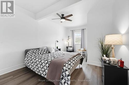 100 Arthur Street, Goderich (Goderich (Town)), ON - Indoor Photo Showing Bedroom