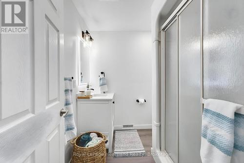 100 Arthur Street, Goderich (Goderich (Town)), ON - Indoor Photo Showing Bathroom