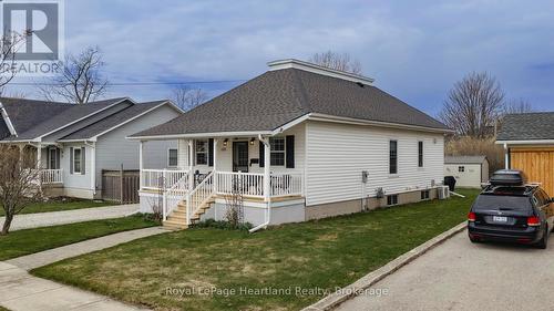 100 Arthur Street, Goderich (Goderich (Town)), ON - Outdoor