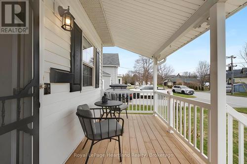 100 Arthur Street, Goderich (Goderich (Town)), ON - Outdoor With Exterior