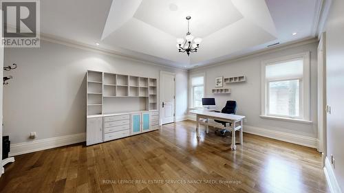 9 Fifeshire Road, Toronto, ON - Indoor