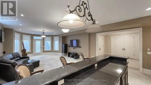 9 Fifeshire Road, Toronto, ON - Indoor